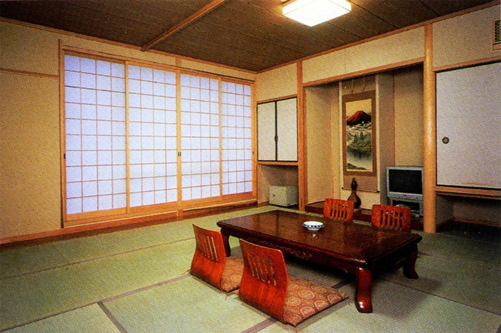 Ryokan Sawaei Toba Bilik gambar